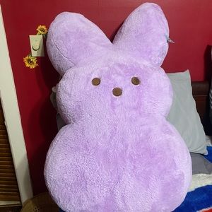38 inch peep plush